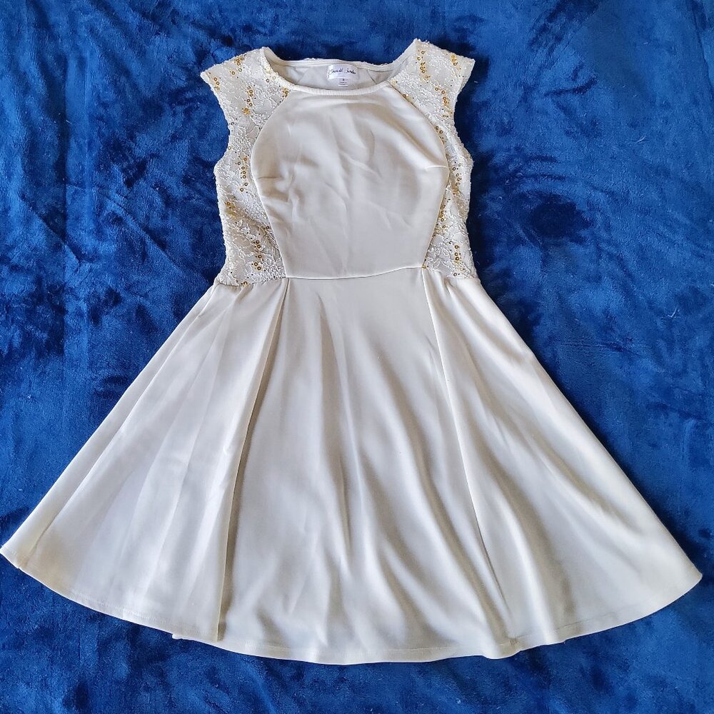Cream A-Line Skater Dress Lace Side Panel Details Sleeveless Cocktail Party Mini